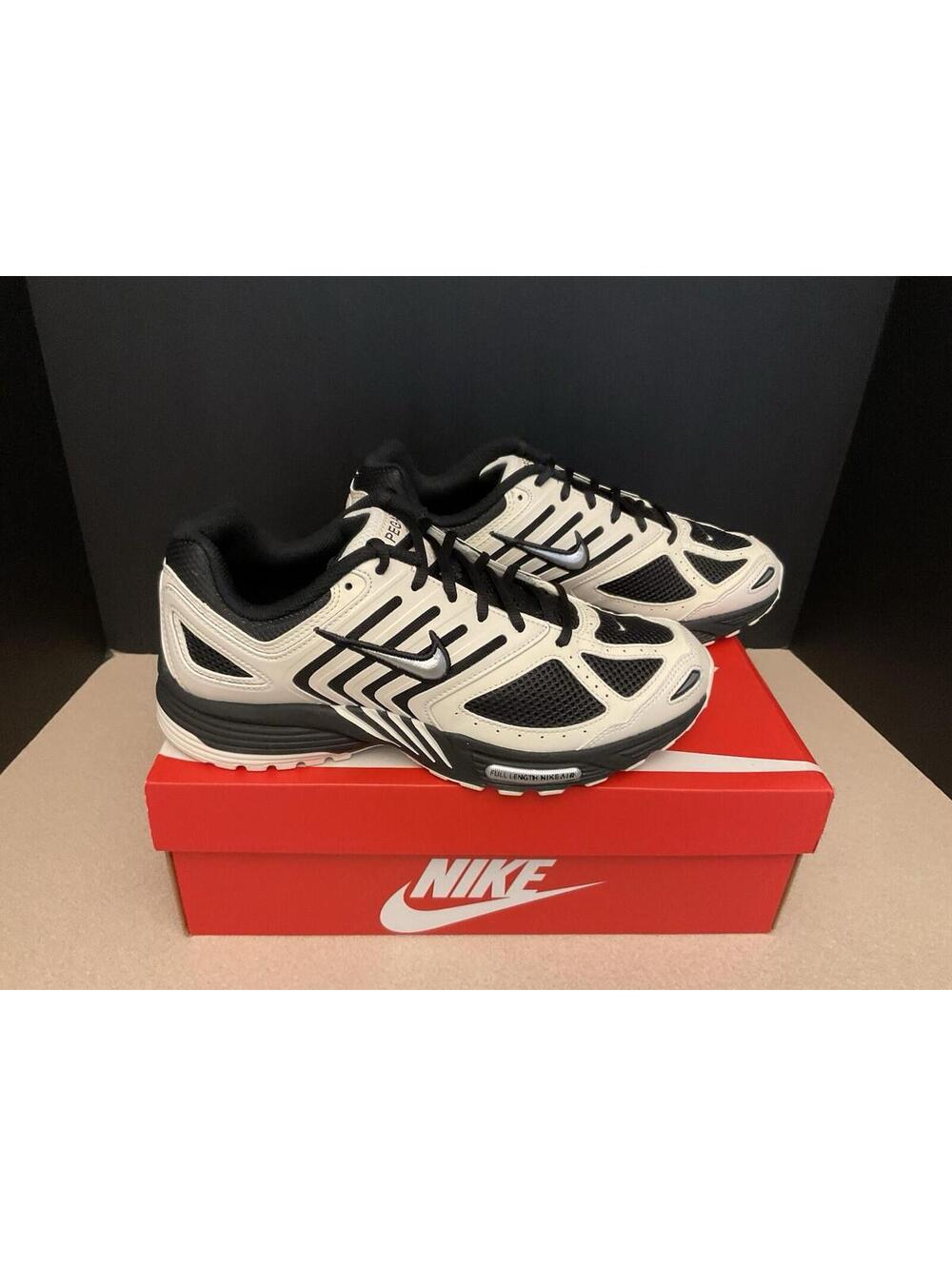 New! Nike Air Pegasus 2005 Pale Ivory/Black Running Shoes. Mens 8.5. Womens 10